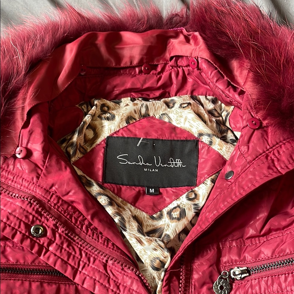 Vibrant Red Puffer Jacket with Fur-Trimmed Hood